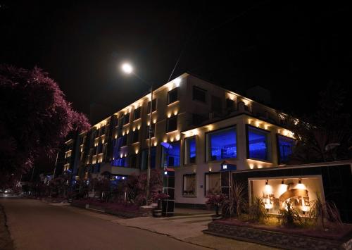 THE FAME HOTEL - Berhampore