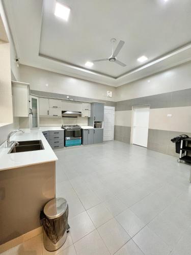 بيت الشرقية in Manah