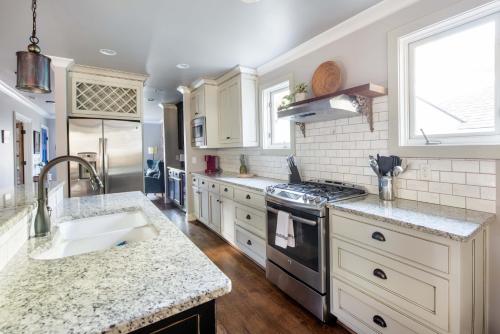 Silver Stallion in Kirkwood