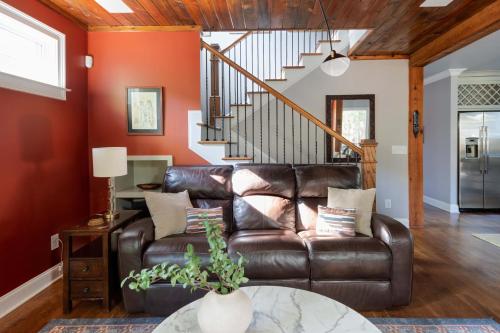 Silver Stallion in Kirkwood