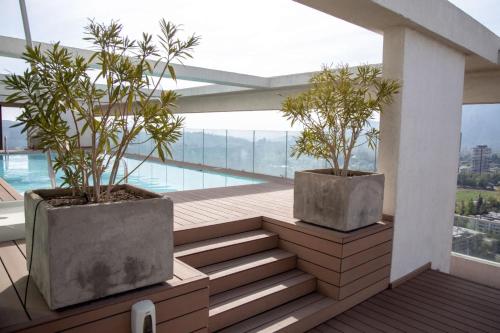 Spacious apartment steps away from Parque Arauco