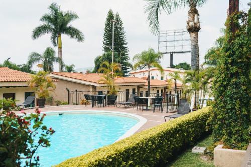 Swimming pool, Hotel Posada Virreyes in Tlaquepaque
