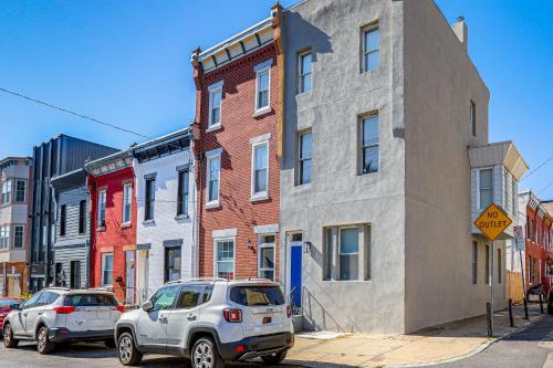 Walkable and Stylish Brewerytown Rowhouse in Philly! in Philadelphia, USA