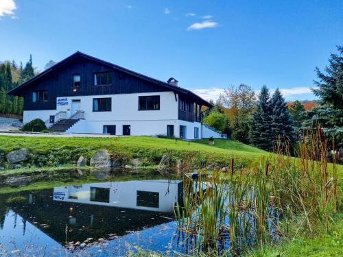 Sporthaus Sosnówka - Deluxe Villa & Garden