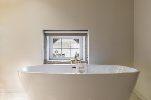 Casa da Companhia Hotel & Spa Vignette Collection by IHG - image 4