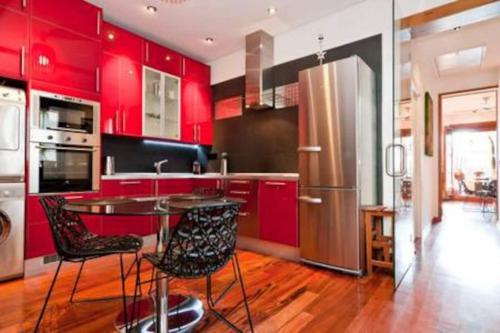 3Bedrooms 2Bathrooms furnished - Lavapies - bright, Madrid (fotografie 8)