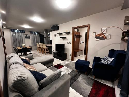 M18 - Csak egy lépés a történelmi belváros - free parking (M18 - Csak egy lepes a tortenelmi belvaros - free parking) in เตตเย