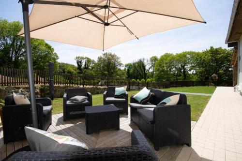 Facilities, Bulat-Pestivien Retreat with 4 spacious Bedrooms in Pont-Melvez