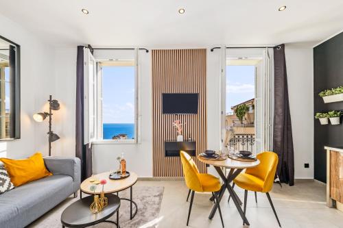Frontière Monaco - Splendide 2 pièces - Vue Mer, Beausoleil