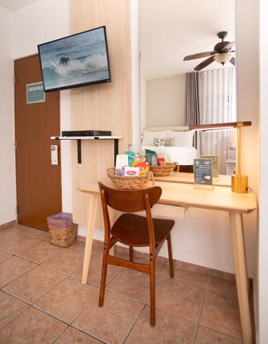 Lazy Parrot Inn & Mini Resort - image 10
