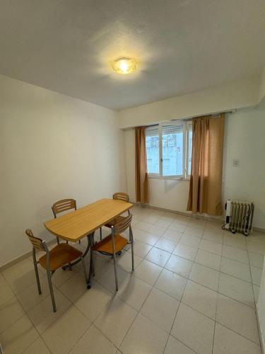 Dto 2 ambientes ubicado en Bolivar 2300, ciudad de Mar del Plata