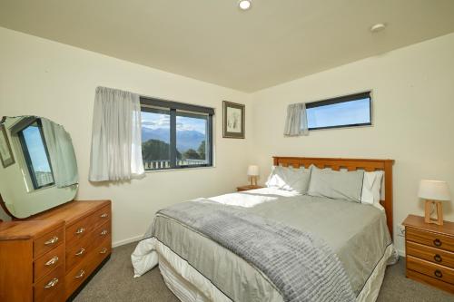 Location with Ocean and Mountain Views, Каикоура (фото 10)