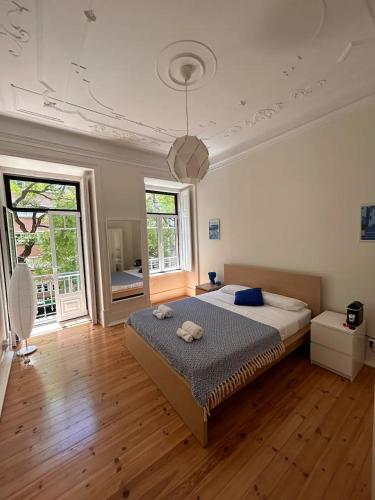 Charming room in the heart of Lisbon 1