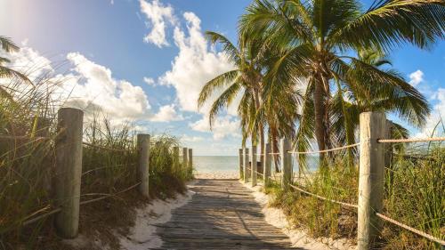 Smooth Sailing by Last Key Realty - image 3