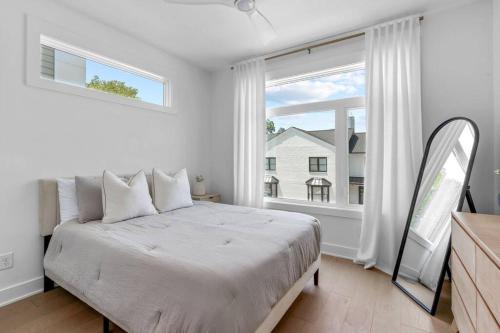King - 4br Downtown Raleigh -Skyline views in Raleigh, USA