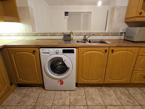 Spacious single room in 戴布魯克