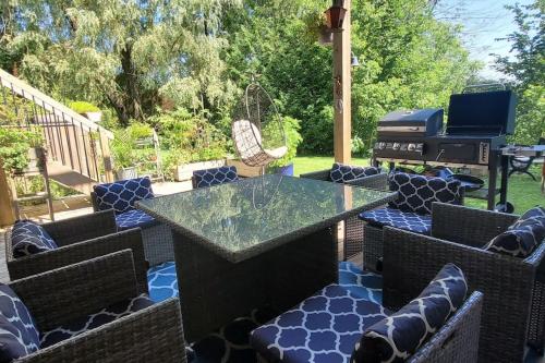 Summer Getaway with Pool and Nearby Attractions in Cobourg (ON)