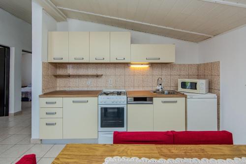 Apartments by the sea Vir - 23554 - image 3