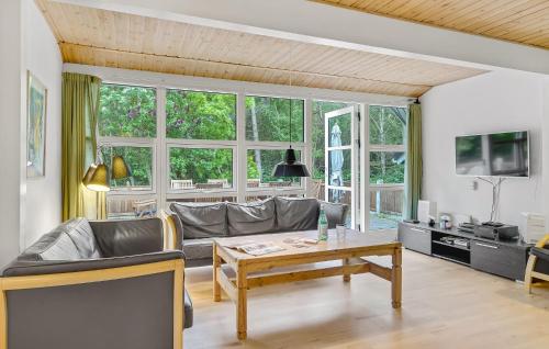  Holiday Home Tjørnevænget Humble Ix in Humble