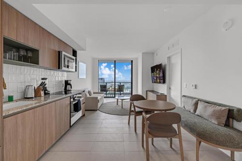 1-BR Downtown Miami Getaway on the 24th floor in Miami, USA