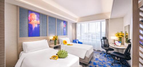 room detail thumbnail 1