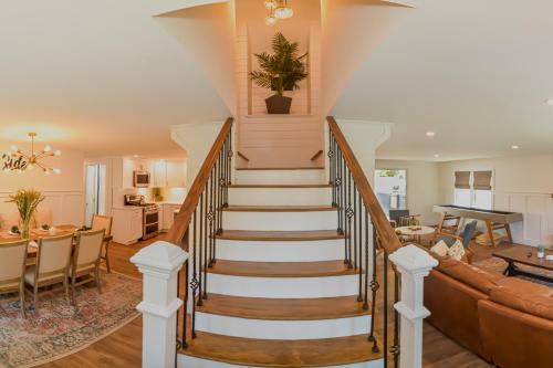 Close2beach, Speakeasybar,hottub, Petsok, Firepit in 東丹尼斯 (MA)