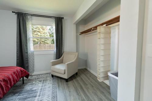 Mi Casa Su Casa, 28 minutes from Lambeau Field! in Appleton, USA