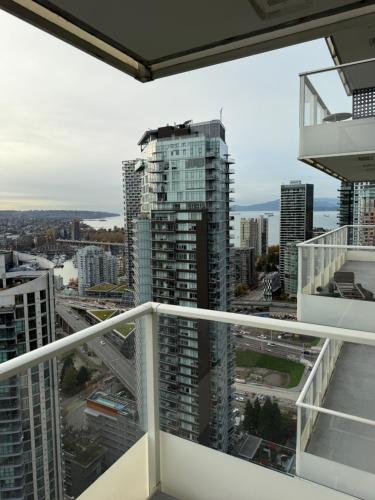 Beautiful 1 bedroom condo in Yaletown in Vancouver, Canada