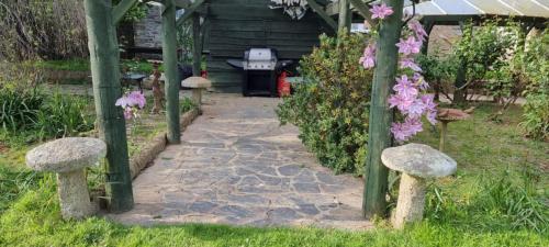 611616538 Great Trethew Manor Hotel & Self Catering Lodges
