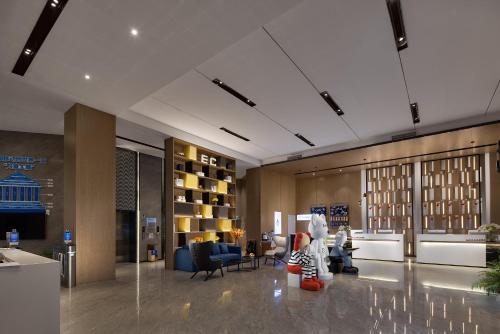 Anya Hotel -Next to Jiefang West Bar Street 2 minutes to the subway station free coffee free laundry free gym, huge windows Anya Hotel -Next to Jiefang West Bar Street 2 minutes to the subway station free coffee free laundry free gym, huge windows