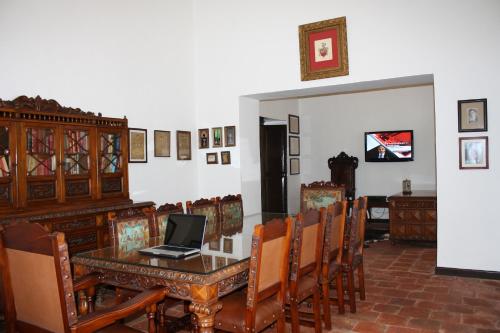 Hotel Hacienda El Roble