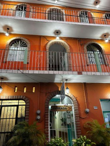 Hotel Libramiento Puerto Vallarta in Пуерто Валярта