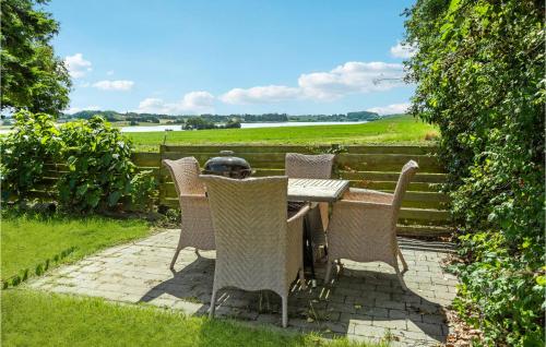  2 Bedroom Stunning Home In Humble in Humble