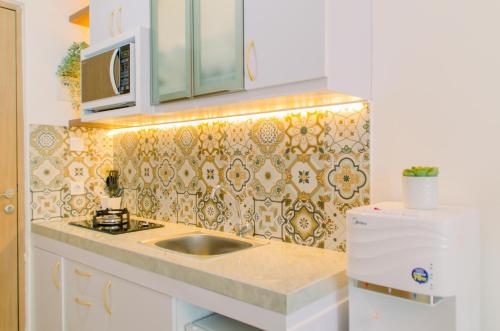 Cozy Stay Studio Apartment at B Residence near AEON Mall By Travelio - image 4