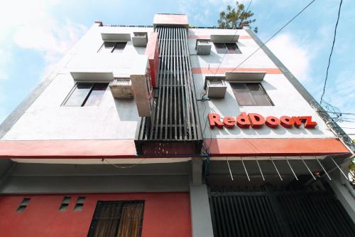 RedDoorz at A&F C5 Pinagsama Taguig, Manila (fotografie 10)