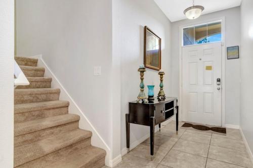 Upstair Loft Premium Home With Pool, Spa & Games! condo thumb 3