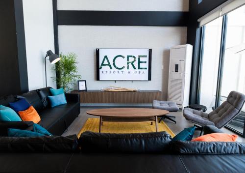 Acre Resort & Spa