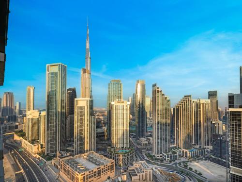 WonderfulStay at Paramount Residences - Highest Infinity Pool - Burj Khalifa View - Brand New Luxury Apartments, Dubai (photo 6)