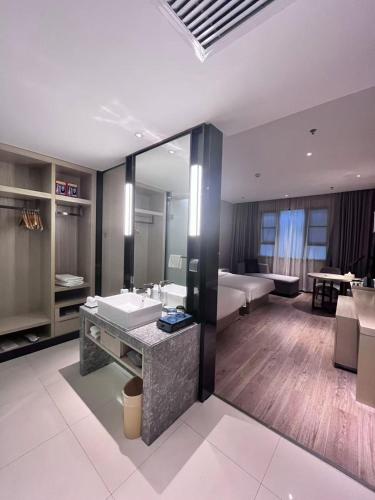 Echarm Hotel Kunming Baita Road Huidu International