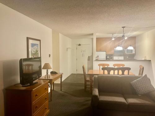 Tantalus Boutique Hotel Spacious Whistler Suite in Whistler, Canada