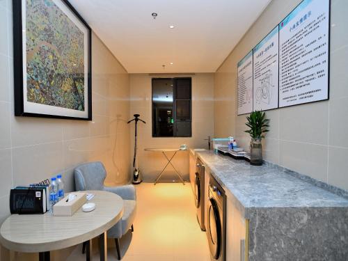 Echarm Hotel Kunming Baita Road Huidu International