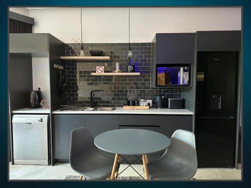 Rose’s Place Room Type - Luxury Apartment