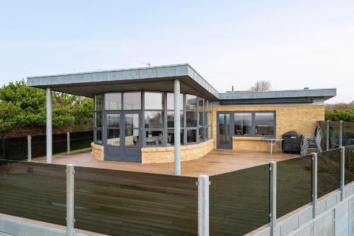 Four-Bedroom Holiday Home image 8