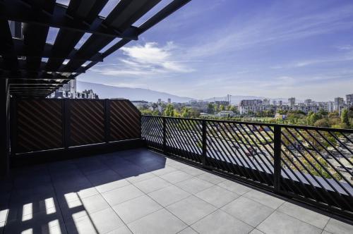 Aviva Living by Flat Mаnager 5