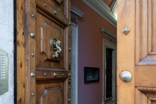 Spagna Suite Luxury Home - Trevi Fountain, Рим (фото 2)