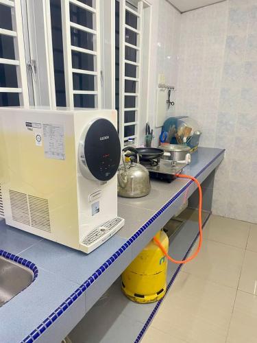 HAPPY GATHER HOMESTAY - Tap to explore photos