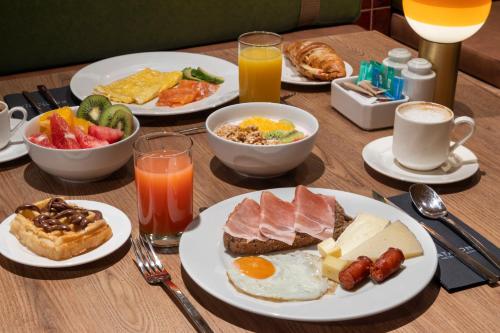 Catalonia Brussels - image 2