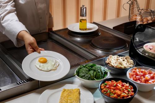 Catalonia Brussels - image 9