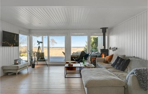  Stunning Home In Hillerød With Lake View in Hillerød
