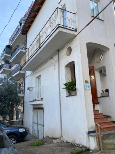 FF Houses - Centro Storico Ottaviano in Отавіано
